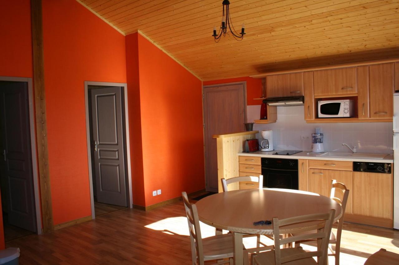 Chalets De Tremontagne 3 Etoiles Nanchez المظهر الخارجي الصورة